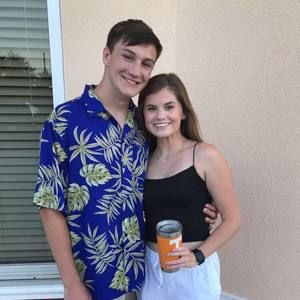 Meet your Posher, Chase